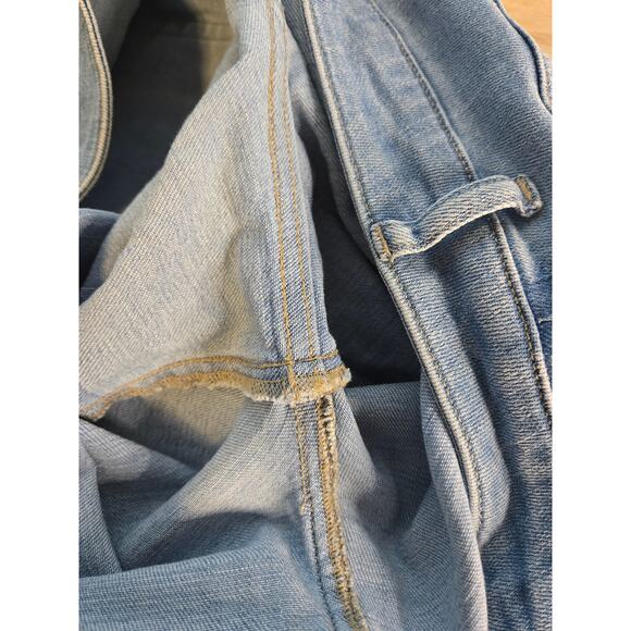 LOGO BY LORI GOLDSTEIN Boyfriend Jeans Tuxedo Stripe Size 18W Light Wash - Picture 10 of 16